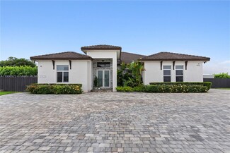 28025 SW 169th Ct, Homestead, FL 33030