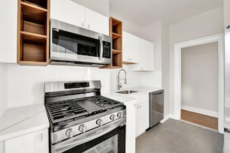 275 Harrison Ave Unit E5, Jersey City, NJ 07304