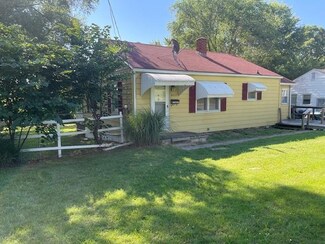 2823 S Northern Blvd, Independence, MO 64052