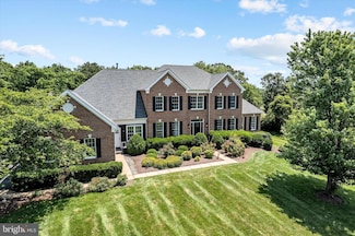 18132 Shenstone Run Ct, Leesburg, VA 20175