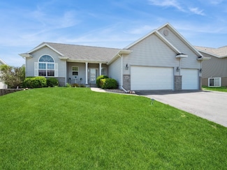 603 Rockhurst Dr SW, Cedar Rapids, IA 52404