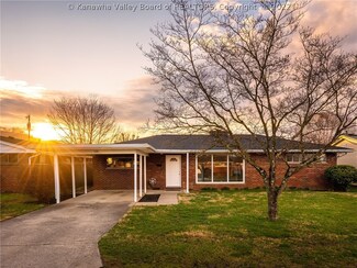 106 Holly St, Nitro, WV 25143