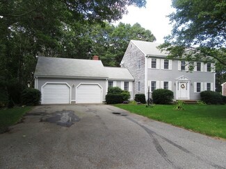 35 Noreast Dr, Sagamore Beach, MA 02562