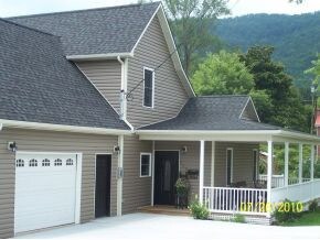 313 Shawnee Ave W, Big Stone Gap, VA 24219