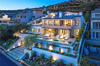 1115 Emerald Bay, Laguna Beach, CA 92651