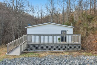 205 Sleepy Hollow Dr, Mars Hill, NC 28754