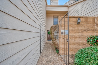 2277 S Kirkwood Rd Unit 906, Houston, TX 77077