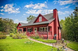 132 Newberry Dr, Ellijay, GA 30536