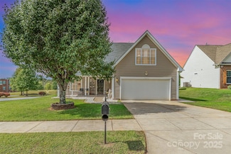 1703 Wagner Pointe Dr NW, Conover, NC 28613