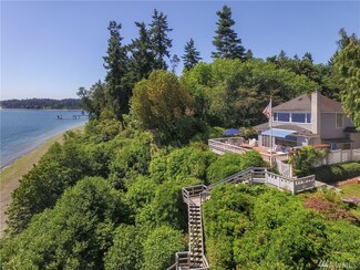 18880 Angeline Ave NE, Suquamish, WA 98392