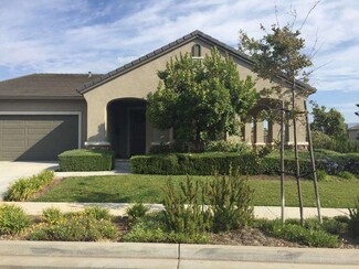 1300 Rossano Ct, Salinas, CA 93905