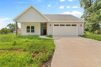 67 Thorn Ridge Rd, Reeds Spring, MO 65737