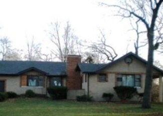 2491 Ranburn Dr, Gary, IN 46408