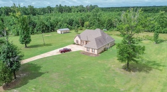 22377 U S 45, Aberdeen, MS 39730