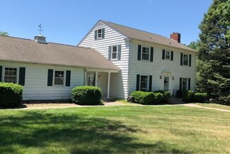 1424 Forest Dr, Chillicothe, MO 64601
