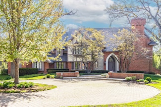 1181 Evergreen Dr, Lake Forest, IL 60045