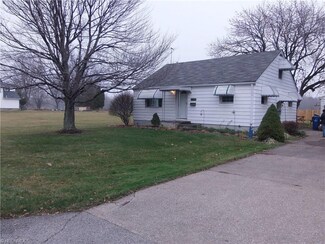 265 S Lake St, South Amherst, OH 44001