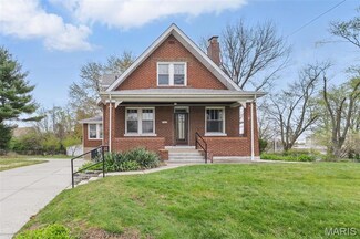 3836 Raymond Ave, Bridgeton, MO 63044