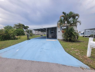 6889 42nd Dr N Unit 736, West Palm Beach, FL 33404