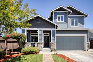 1371 Holly Park Way, Santa Rosa, CA 95403
