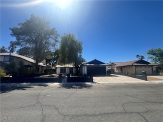 3920 Aspencrest Dr, Las Vegas, NV 89108