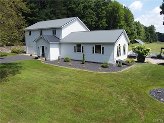 8758 Beckwith Rd, Taberg, NY 13471