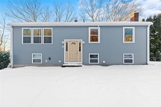 39 Campbell St, West Warwick, RI 02893