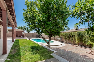 15842 N 50th Dr, Glendale, AZ 85306
