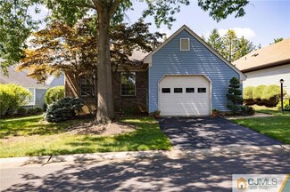 3 Patrick Henry Ct, Monroe Township, NJ 08831