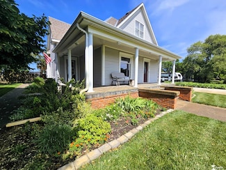 206 S Scotia St, Strang, NE 68444