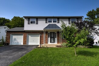 3230 Valleywood Dr, Columbus, OH 43223