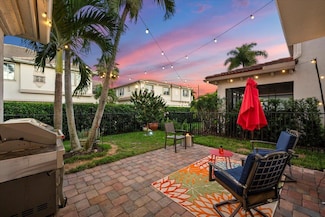 318 September St, Palm Beach Gardens, FL 33410