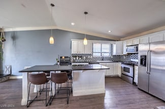 2423 Vista Colina St, Henderson, NV 89014