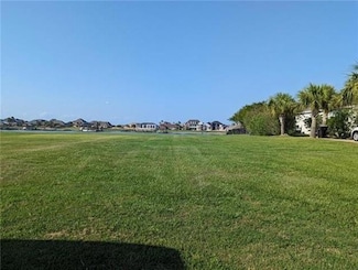 1053 Lakeshore Blvd, Slidell, LA 70461