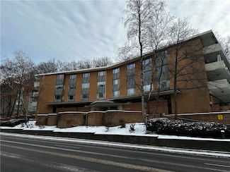5048 Fifth Ave Unit 101, Pittsburgh, PA 15232