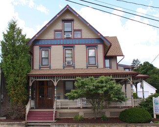 27 Main St, Dallas, PA 18612