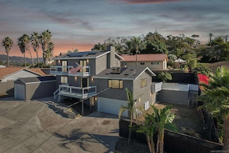 2422 Primrose Ave, Vista, CA 92083