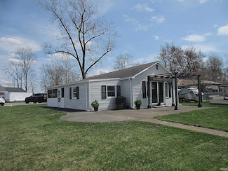 3623 W Circle Dr-57 Unit 57, Columbia City, IN 46725
