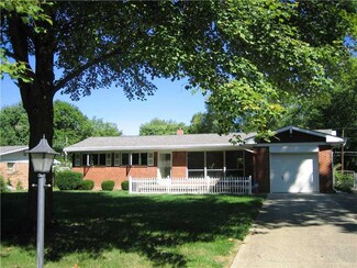 6902 W 15th St, Indianapolis, IN 46214