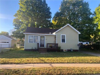 1119 Bartlett Ave, Altoona, WI 54720