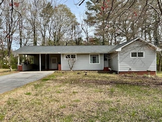 105 Pinedale Dr, Dalton, GA 30721