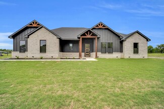 1970 Newton Rd, Ferris, TX 75125