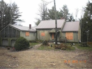 1104 Murray Hill Rd, Hill, NH 03243