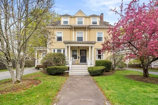 860 Beacon St, Newton, MA 02459