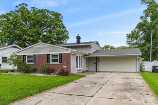 7803 Wohama Dr, Fort Wayne, IN 46819