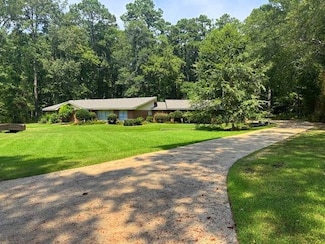 820 Sue, Magnolia, AR 71753