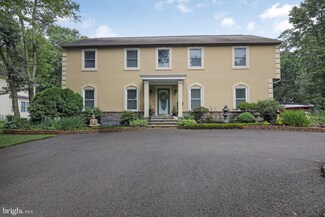 52 Fountain Blvd, Burlington, NJ 08016