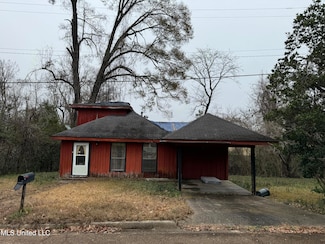 2920 Miller Ave, Natchez, MS 39120