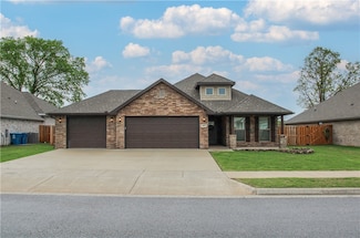 2607 Westbrook Loop, Pea Ridge, AR 72751