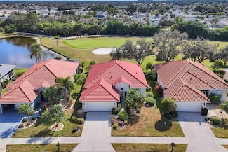 446 Pinewood Lake Dr, Venice, FL 34285